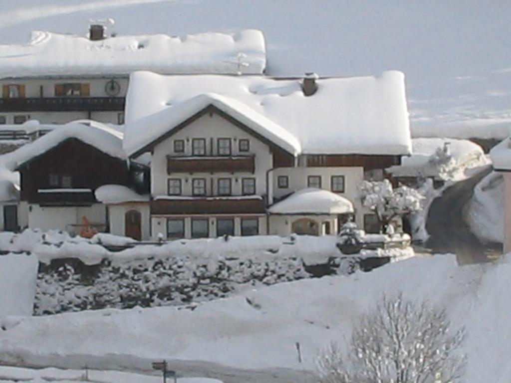 Hotel Und Maria Gern
